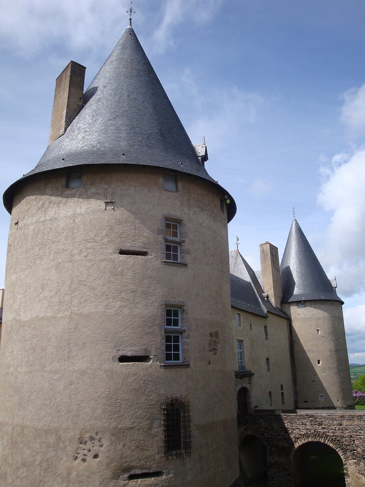 Château de Villeneuve-Lembron