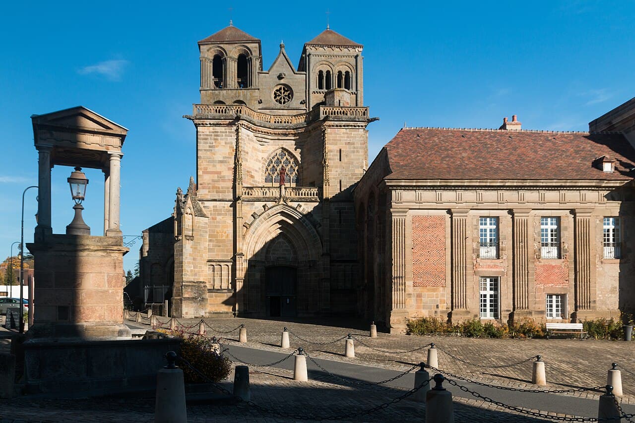 Prieuré Saint-Pierre de Souvigny