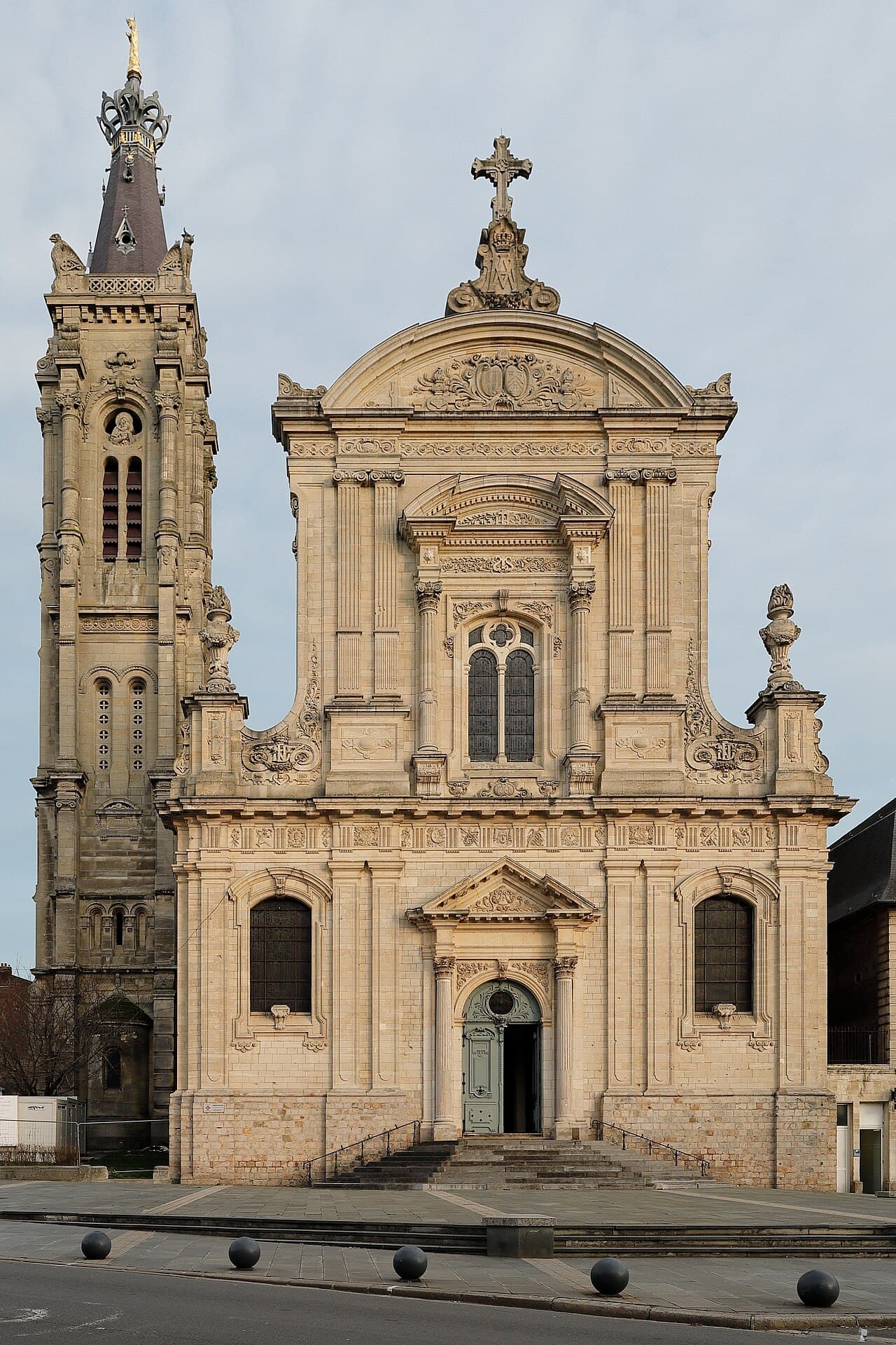 Cathédrale Notre-Dame de Cambrai