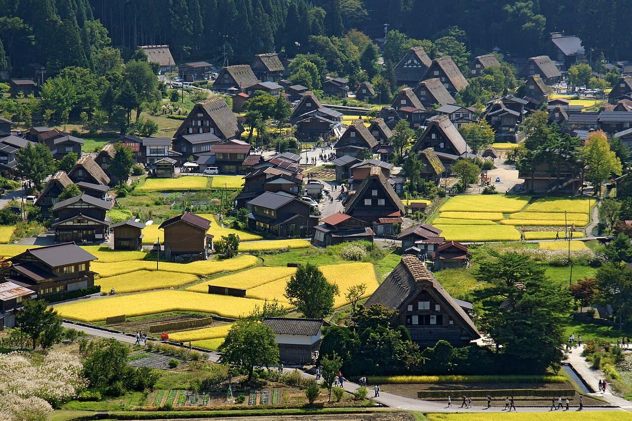 Villages historiques de Shirakawa-go et Gokayama