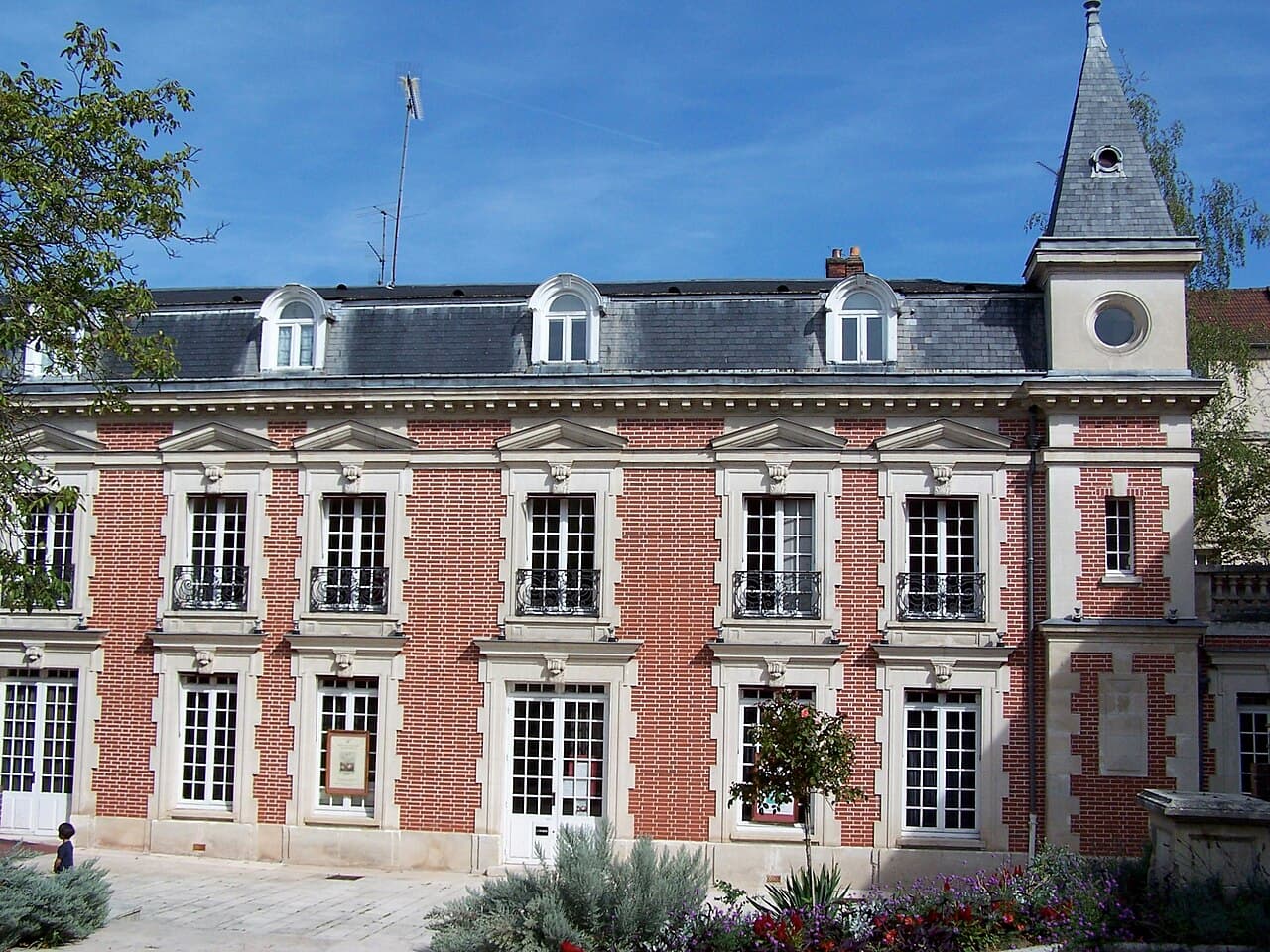 Musée de la Dentelle de Chantilly
