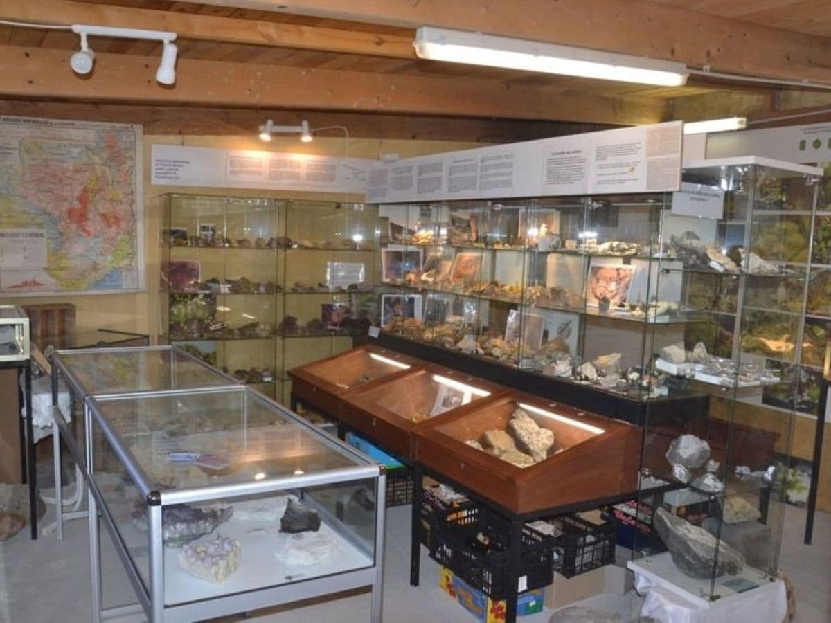Maison de la minéralogie du Massif Central
