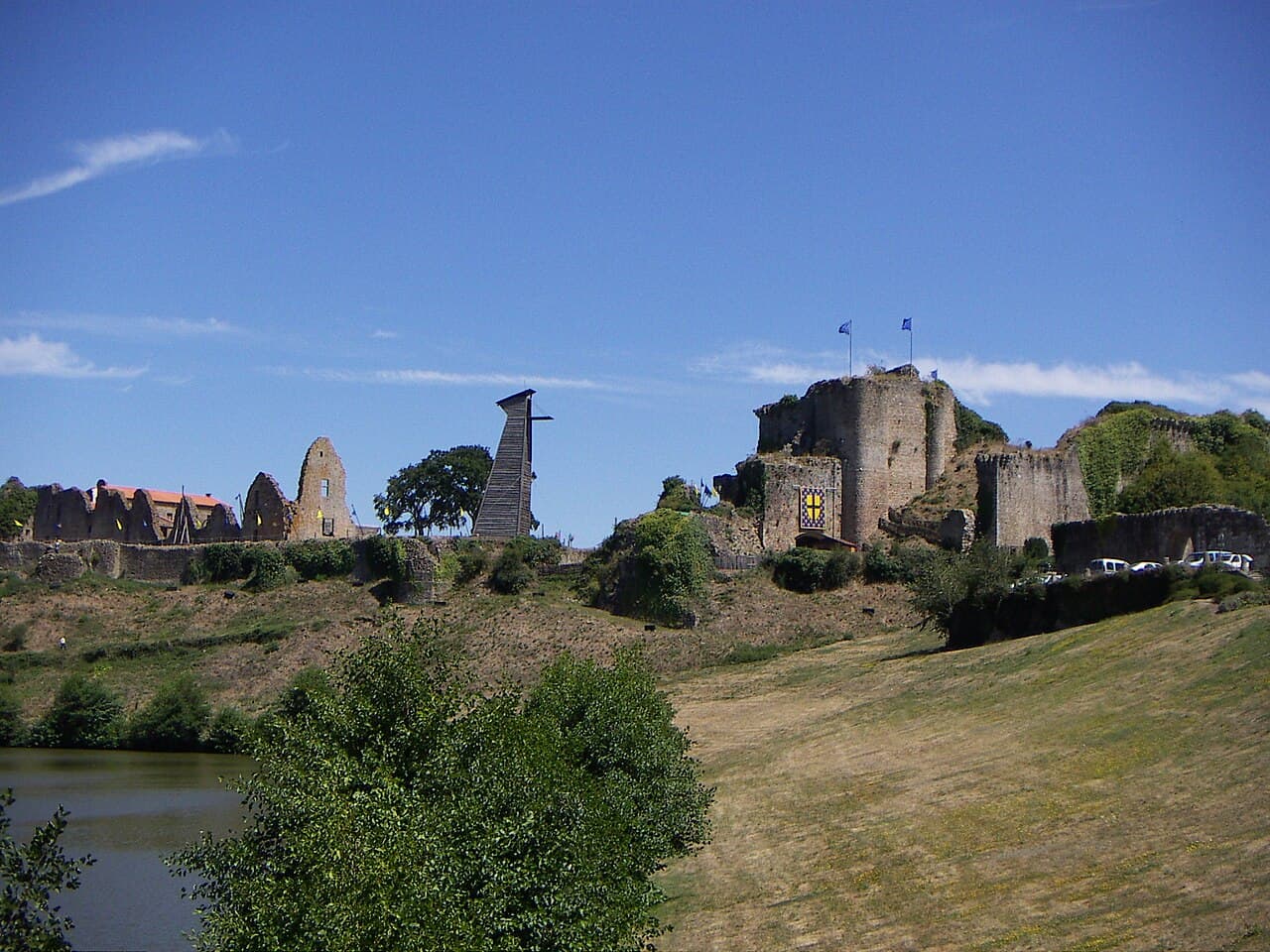 Château de Tiffauges