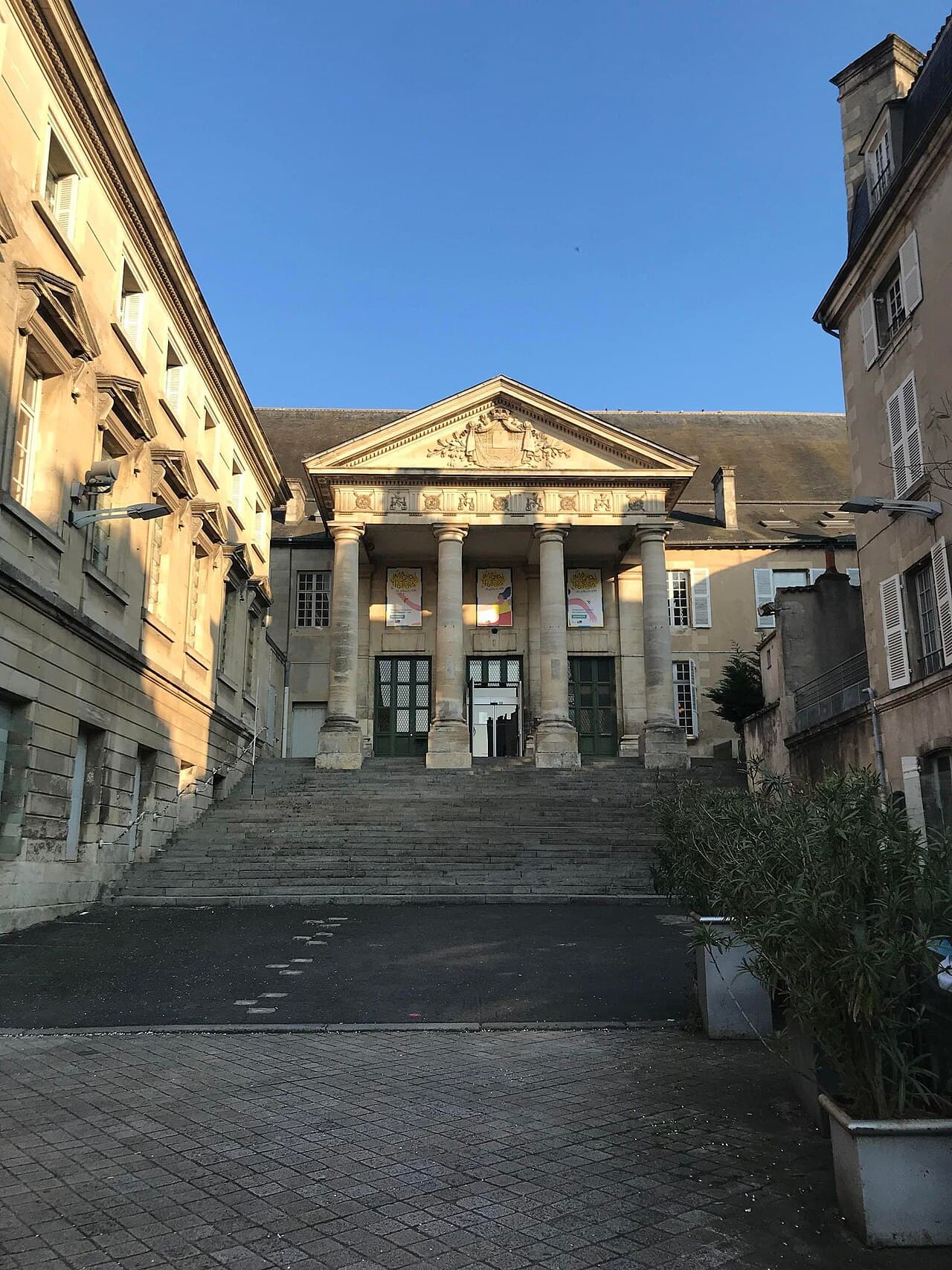 Palais des ducs d'Aquitaine