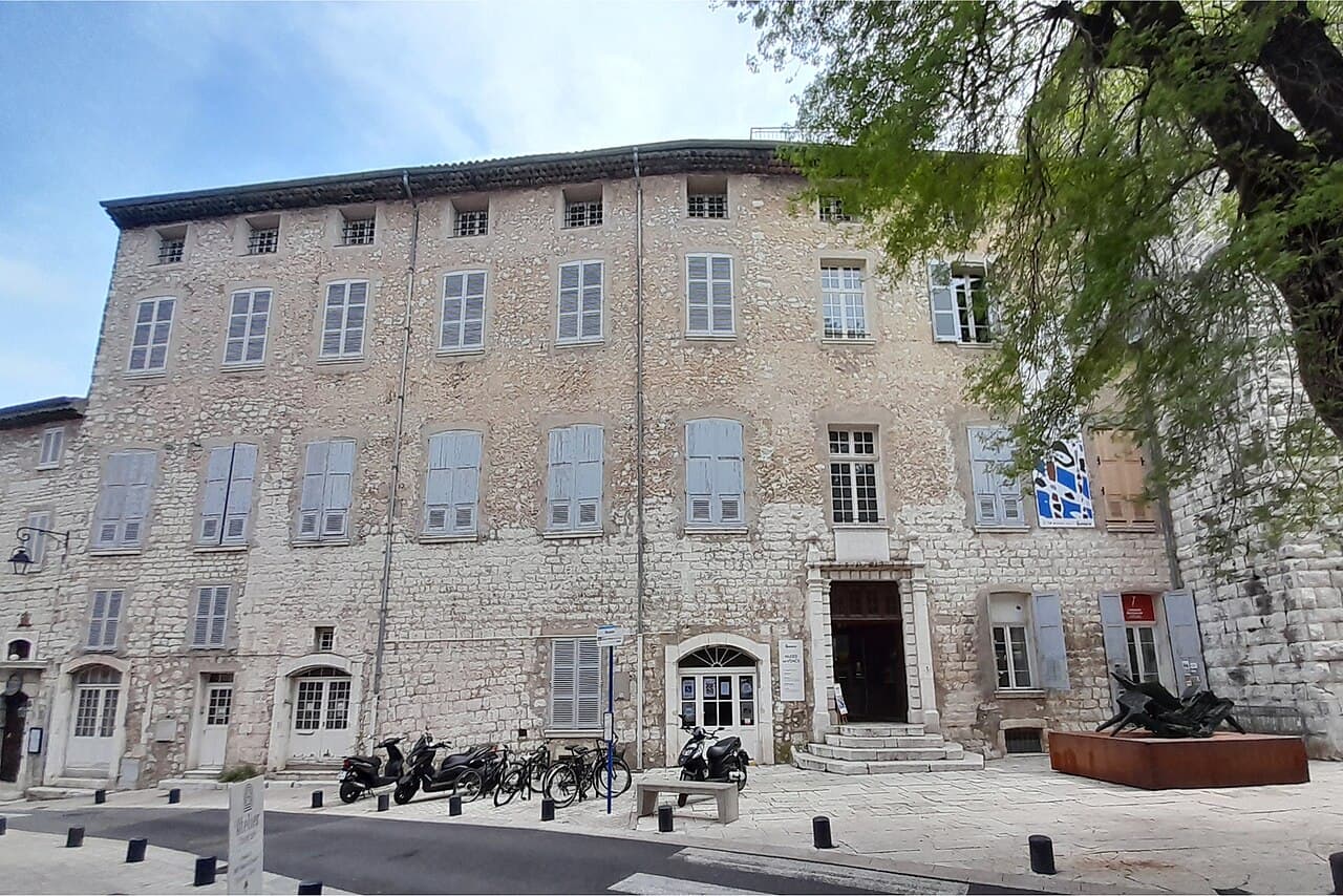 Château de Villeneuve