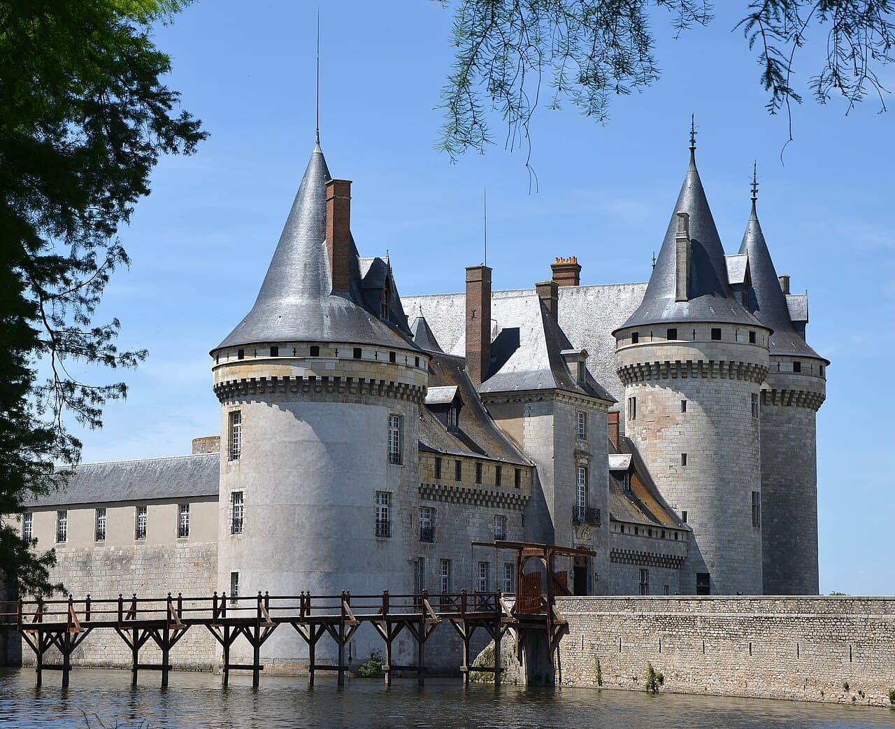 Château de Sully