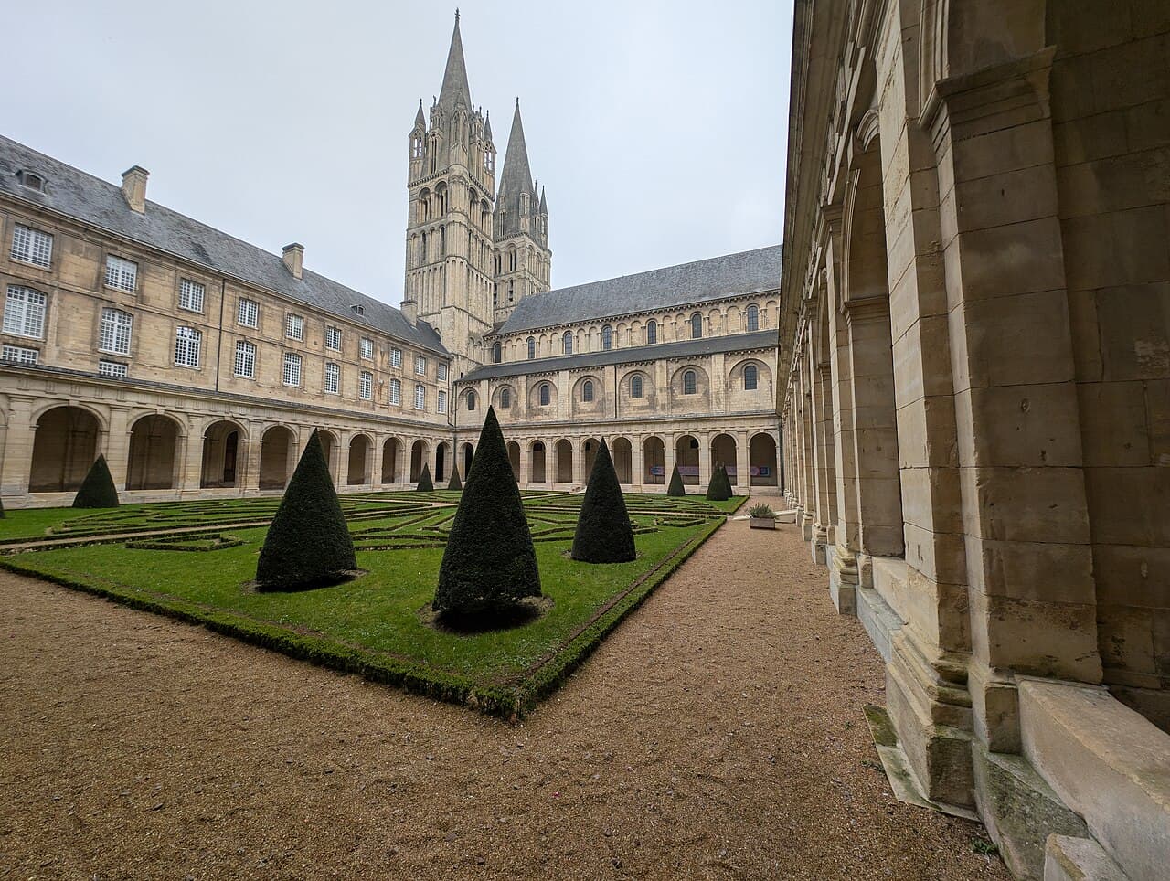 Abbaye aux Hommes