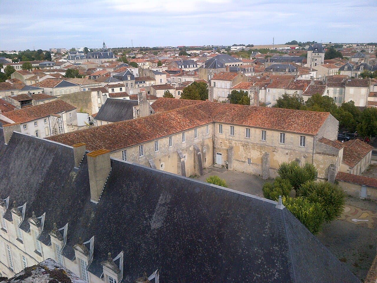 Abbaye royale de Saint-Jean-d'Angély