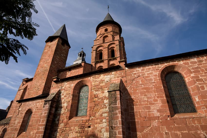 Église Saint-Pierre de Collonges-la-Rouge