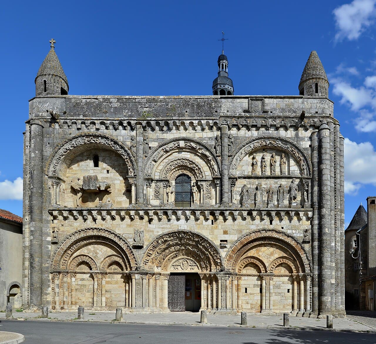 Église Saint-Nicolas de Civray