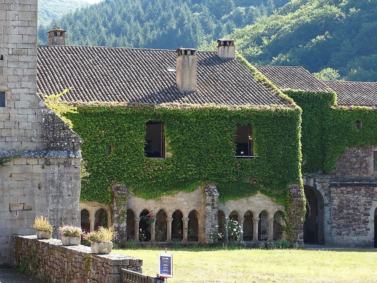 Abbaye de Sylvanès