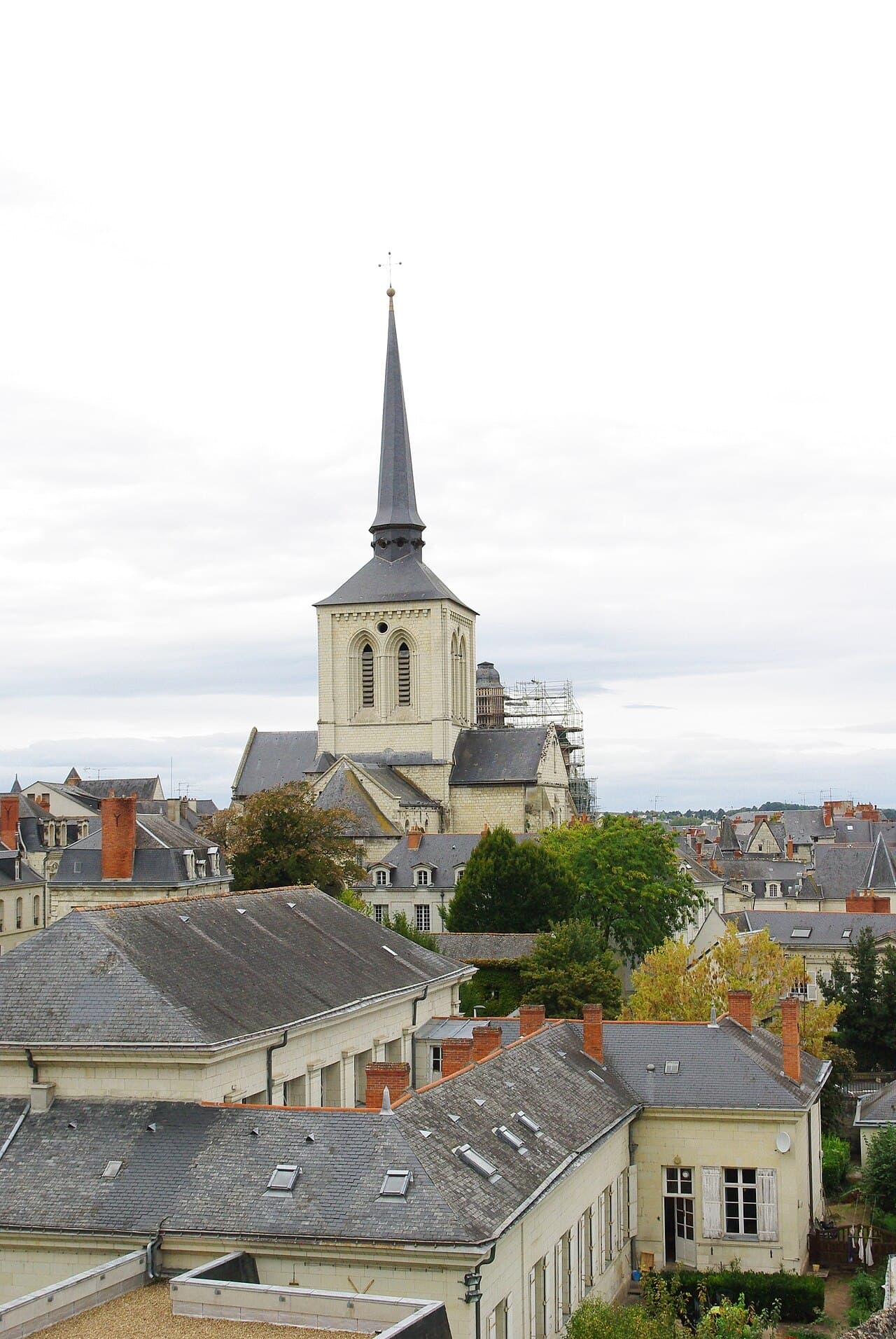 Église Saint-Pierre de Saumur