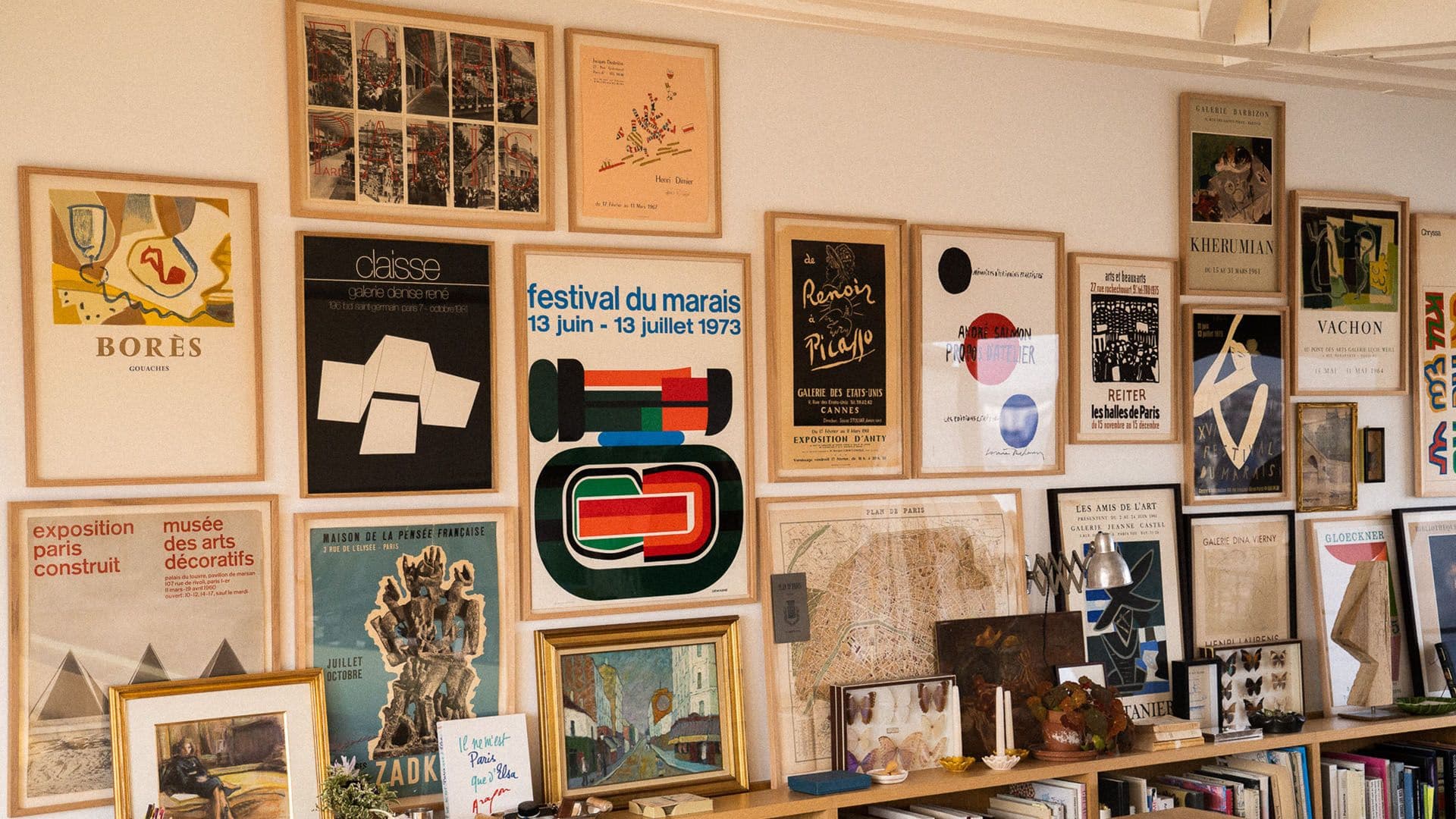 Vintage Gallery