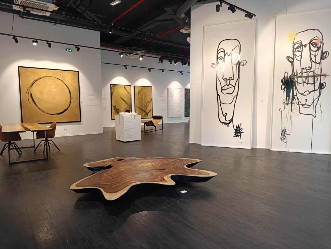 Maison Monsieur Louis - Galerie d'art Centre Bourse