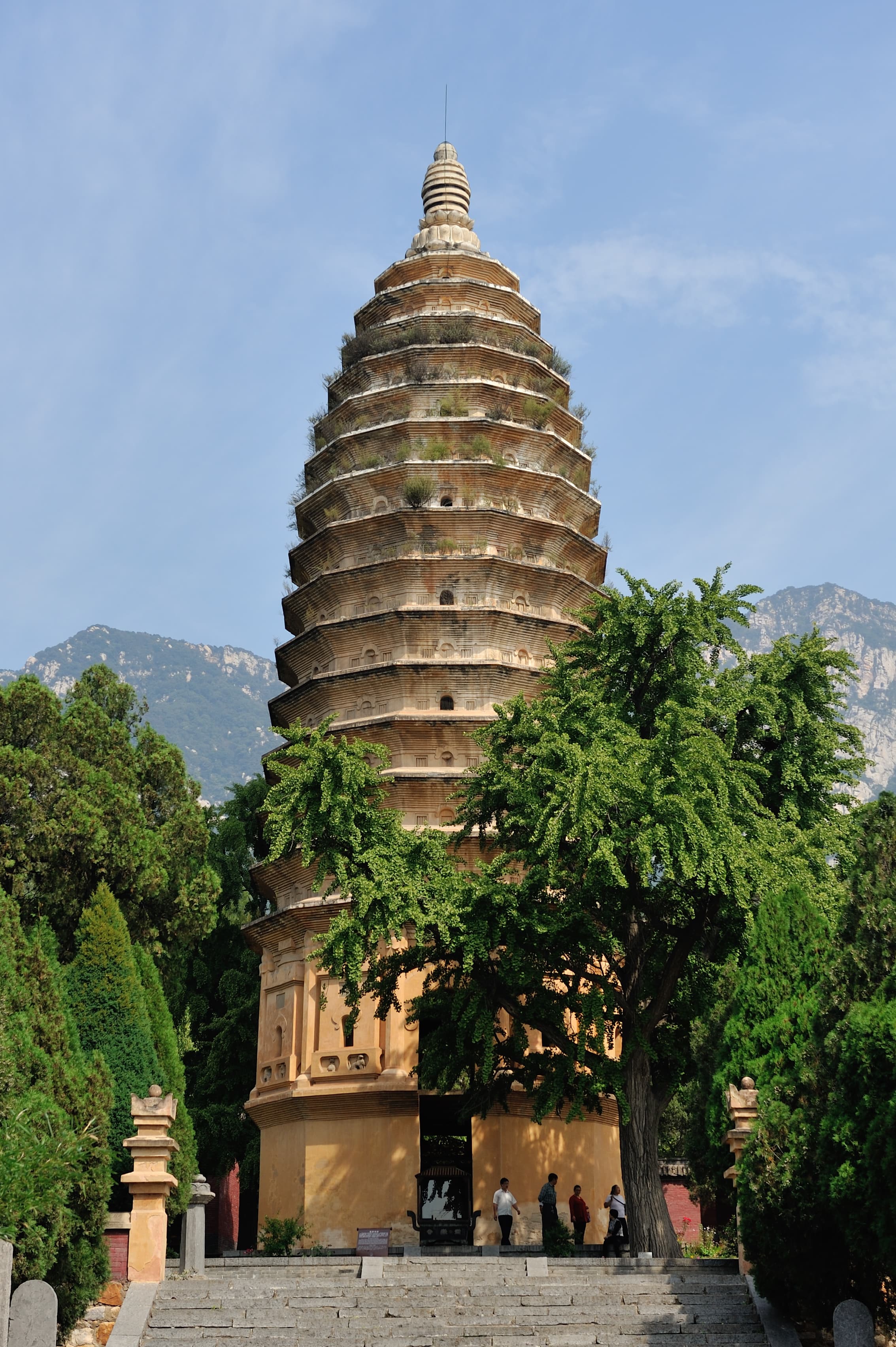 Monuments historiques de Dengfeng au « centre du ciel et de la terre »