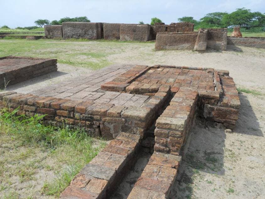 Dholavira : une cité harappéenne