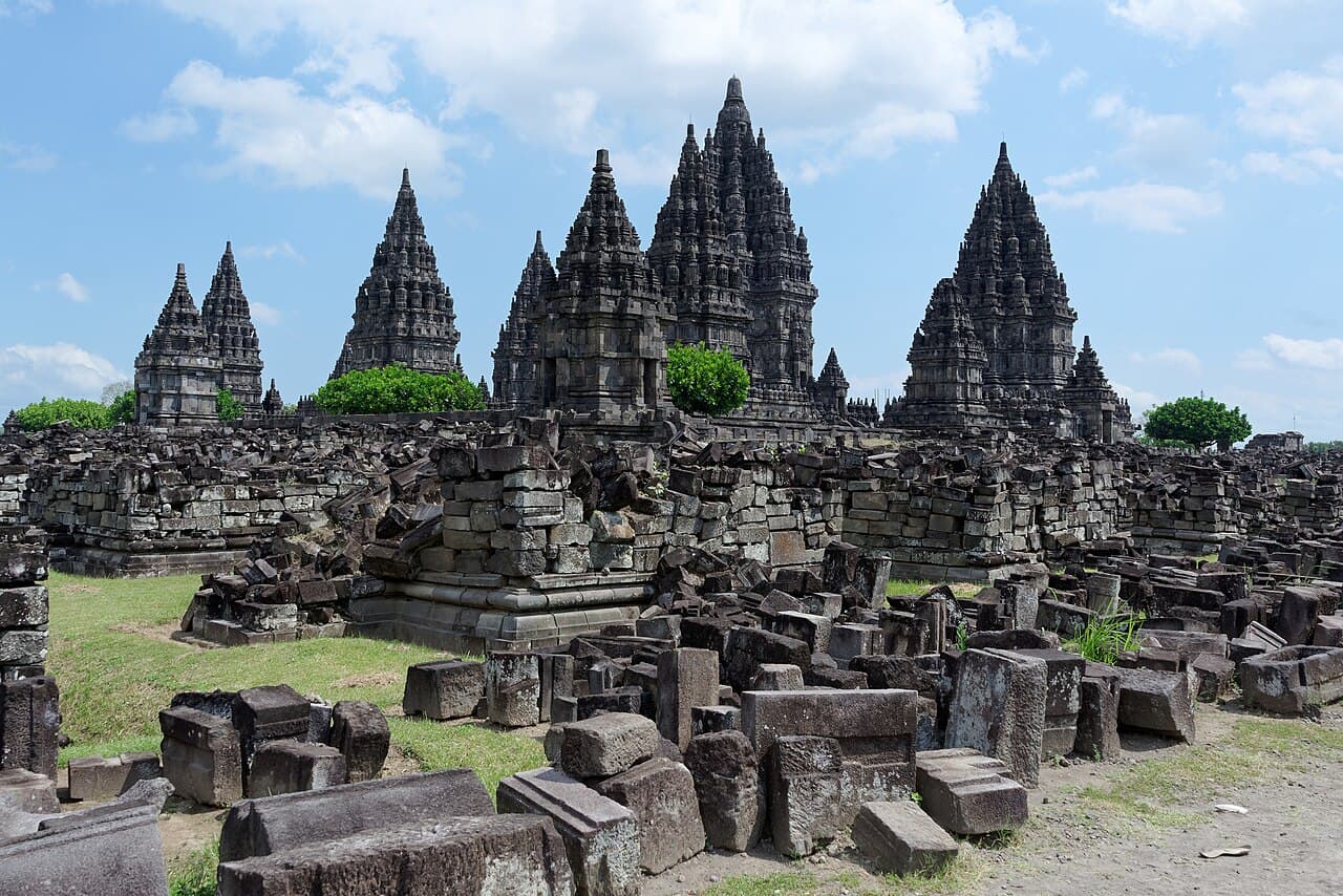 Ensemble de Prambanan