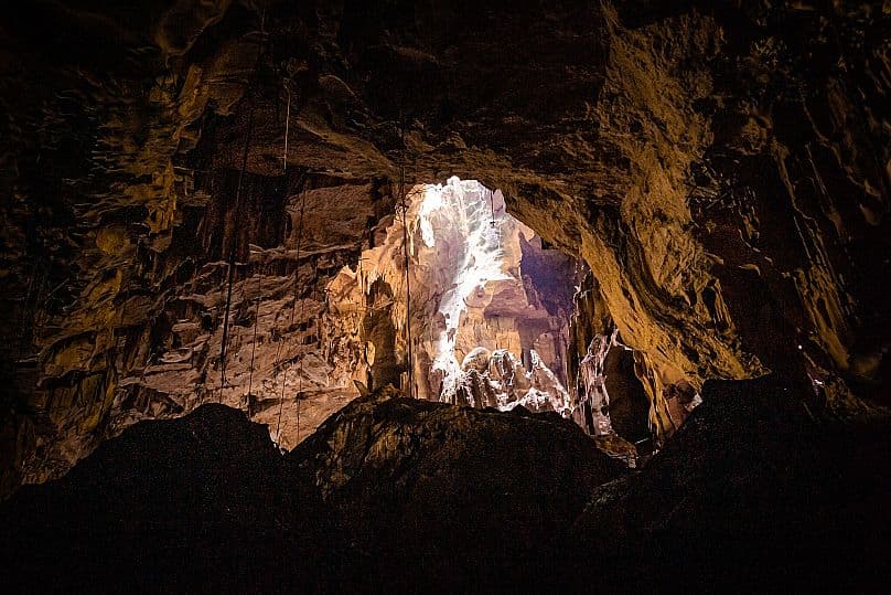 Le patrimoine archéologique de l’ensemble des grottes du parc national de Niah