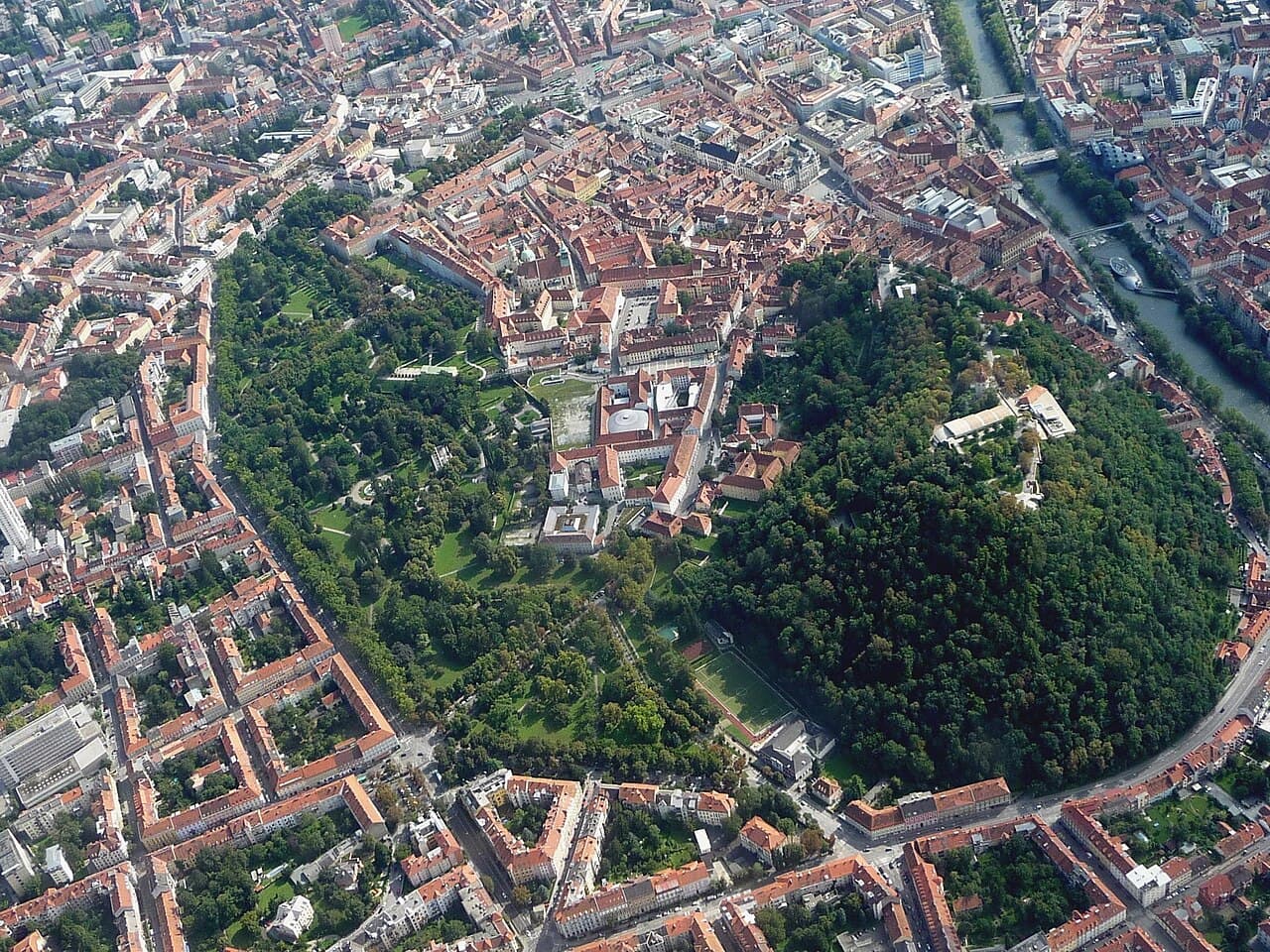 Ville de Graz - Centre historique et château d’Eggenberg