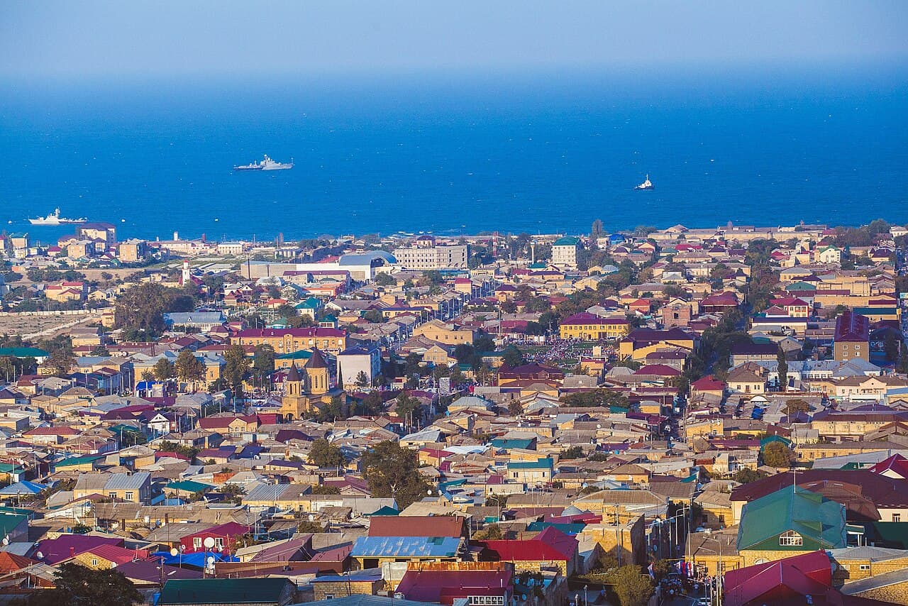 Citadelle, vieille ville et forteresse de Derbent