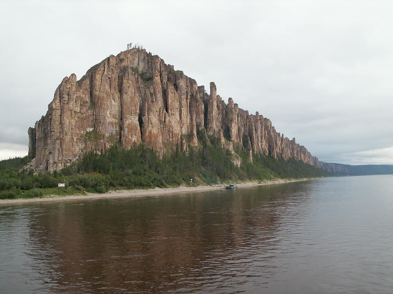 Parc naturel des colonnes de la Lena