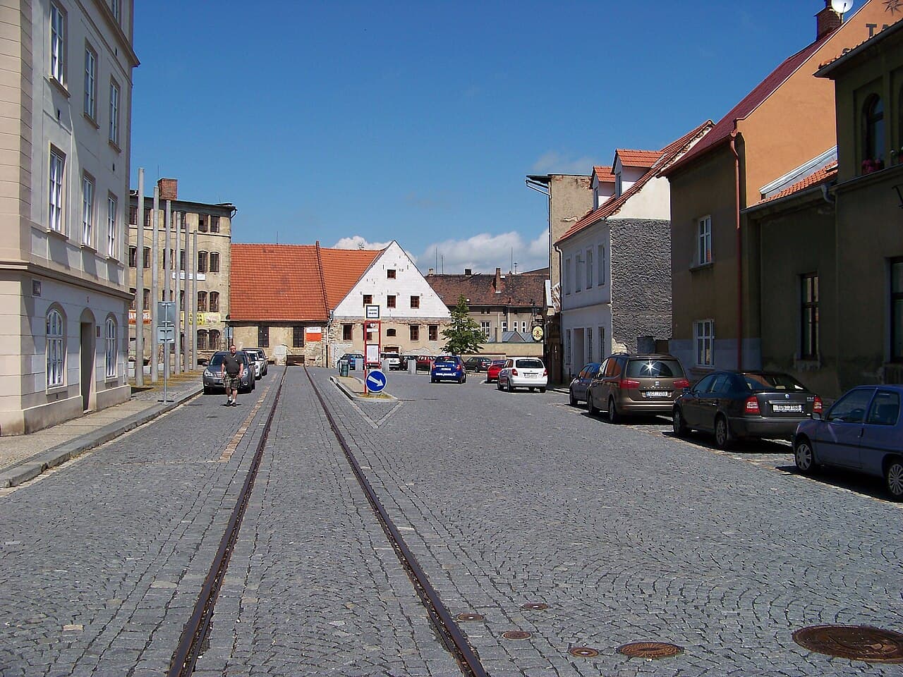 Žatec et le paysage du houblon Saaz