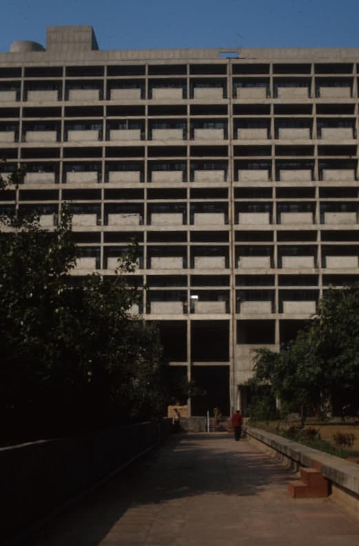 L’Œuvre architecturale de Le Corbusier, une contribution exceptionnelle au Mouvement Moderne