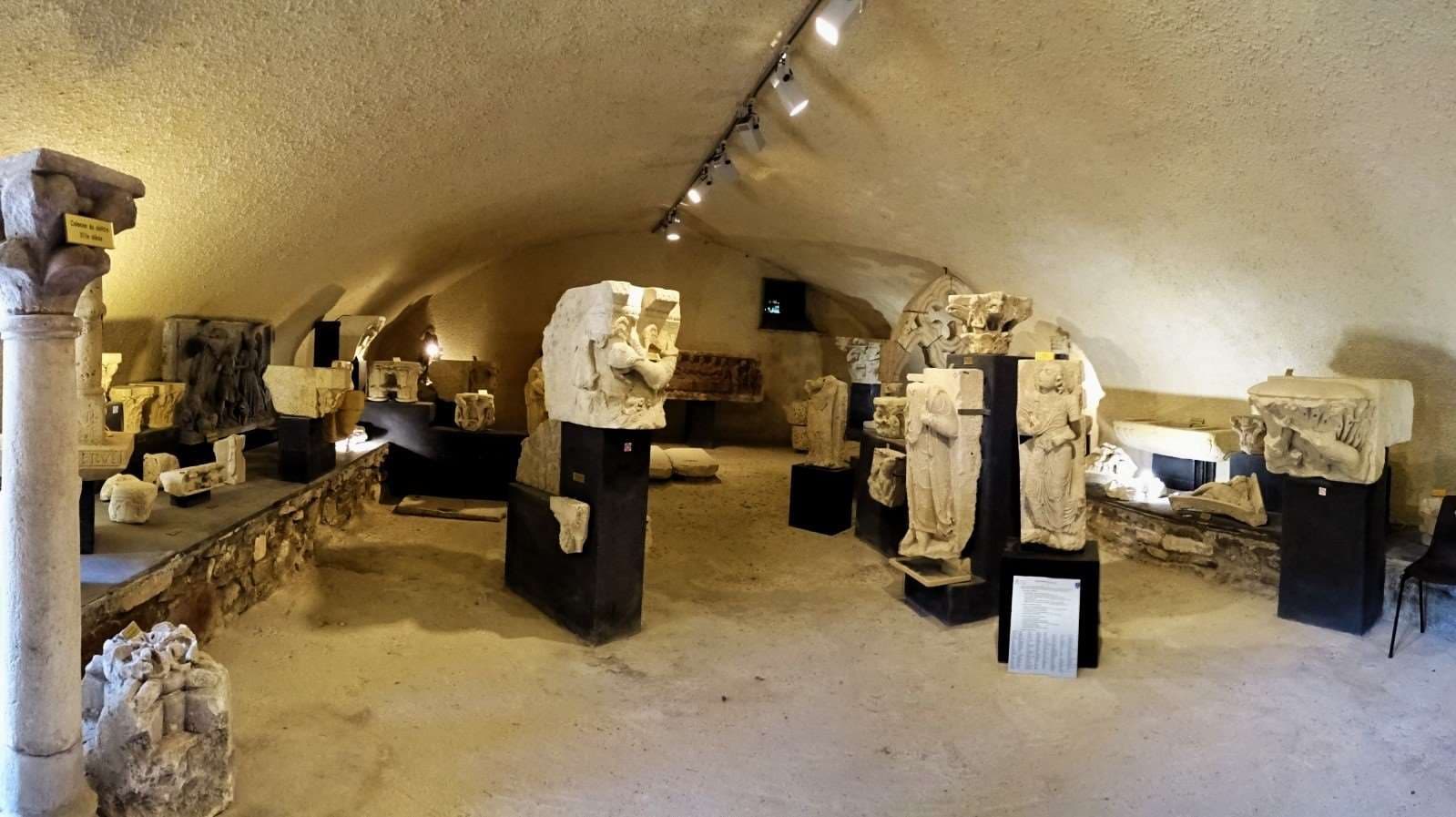 Musée lapidaire de l'abbaye de Savigny