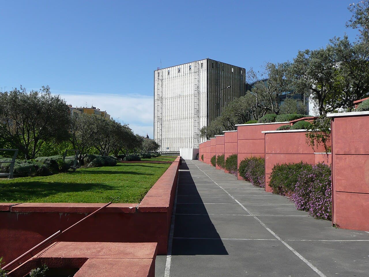 Musée d'Art Moderne et d'Art Contemporain
