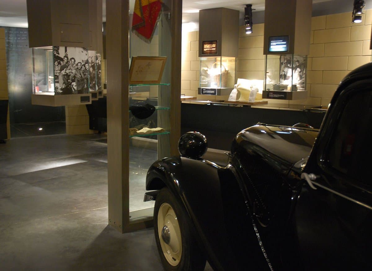 Musée d'histoire du 20e siècle - Résistance et Déportation -
